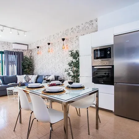 Casa Evelyn Piscina Climatizada Ferienhaus