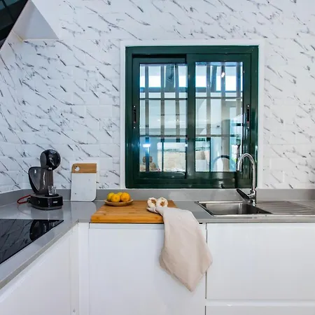 Casa Evelyn Piscina Climatizada Ferienhaus Playa Blanca (Lanzarote)