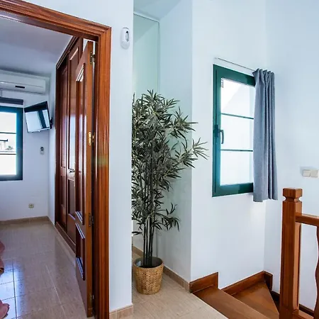 Casa Evelyn Piscina Climatizada Vakantiehuis Playa Blanca (Lanzarote)