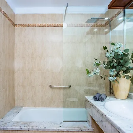 펜션 Casa Evelyn Piscina Climatizada *