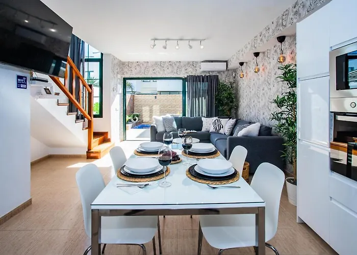 Casa Evelyn Piscina Climatizada