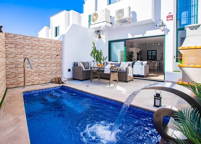 Feriehus Casa Evelyn Piscina Climatizada Playa Blanca (Lanzarote)