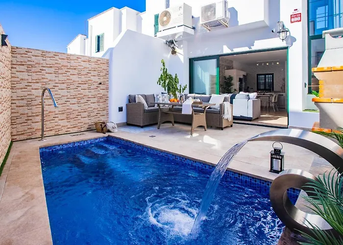 Casa Evelyn Piscina Climatizada * プラヤ・ブランカ