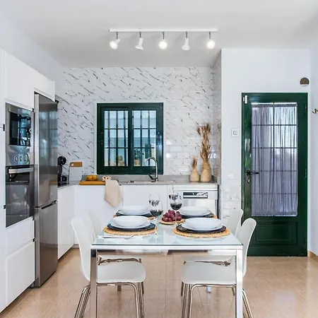 Hébergement de vacances Casa Evelyn Piscina Climatizada Playa Blanca (Lanzarote)