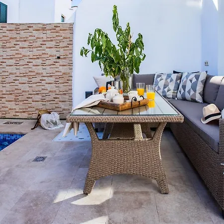 Casa Evelyn Piscina Climatizada * بلايا بلانكا