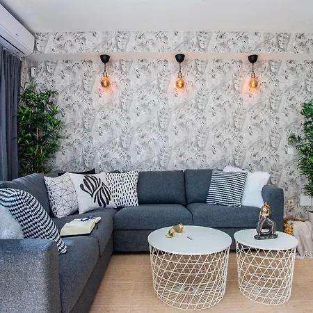 Casa Evelyn Piscina Climatizada بلايا بلانكا