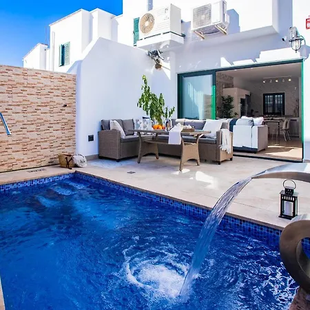 Casa Evelyn Piscina Climatizada * Playa Blanca (Lanzarote)