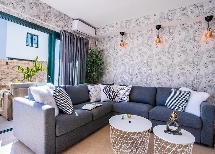 Σπίτι διακοπών Casa Evelyn Piscina Climatizada *